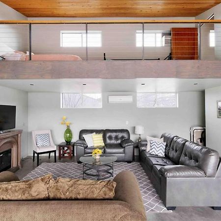 シーダー・シティ Dreamloft And Patio On The Hillヴィラ エクステリア 写真