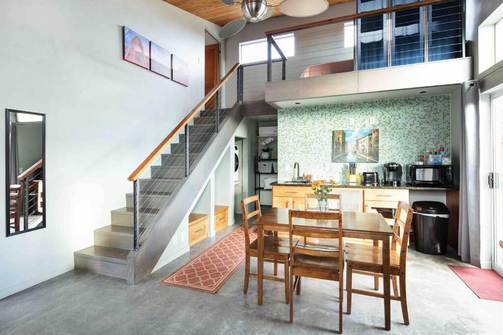 シーダー・シティ Dreamloft And Patio On The Hillヴィラ エクステリア 写真